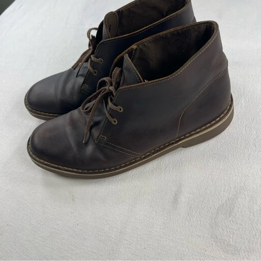 Clark’s chukka desert boot Men's Brown Leather Lace-Up Ankle Boots size 10